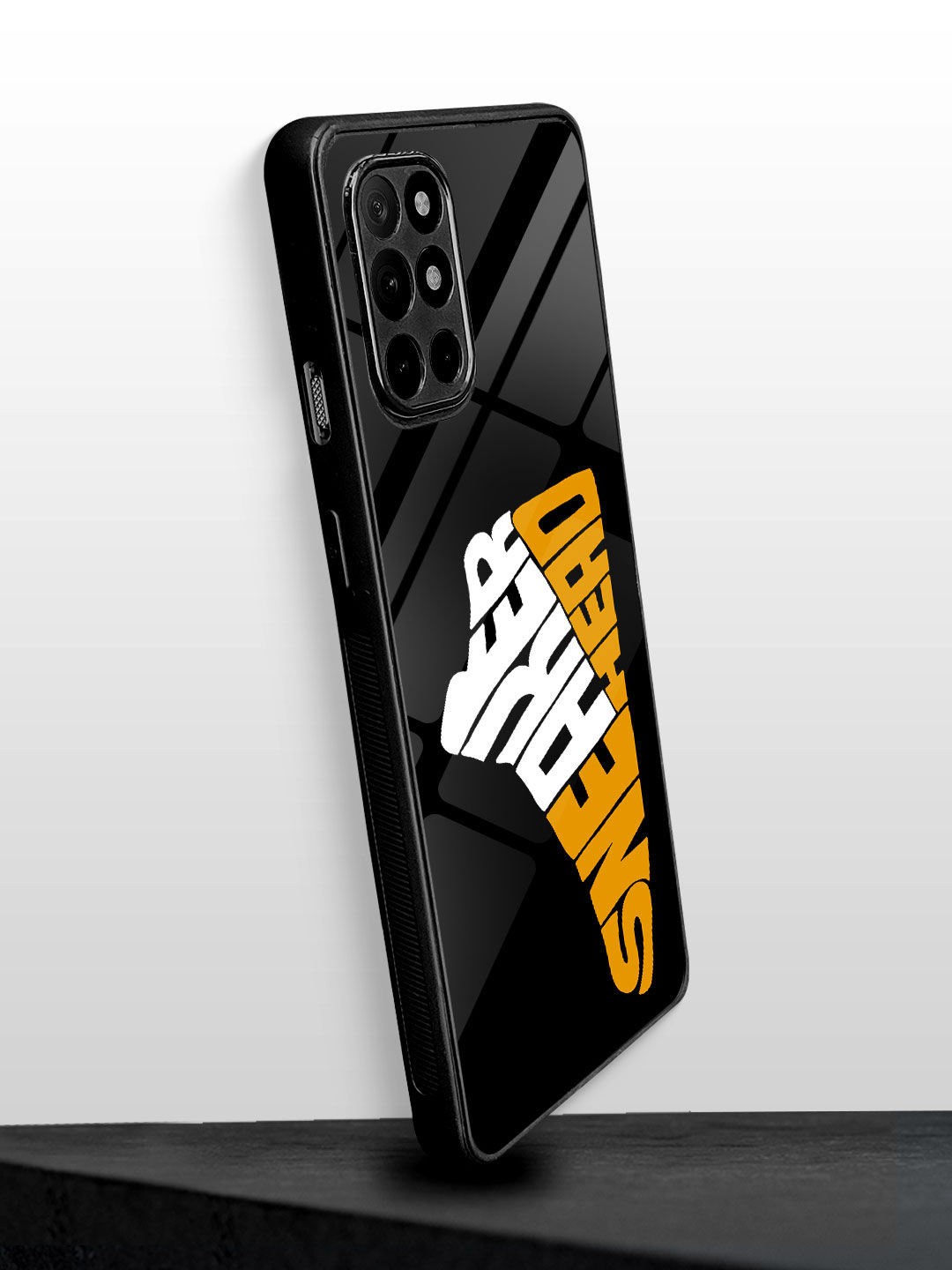 

macmerise OnePlus 8T Sneakerhead Taxi Back Case, Black