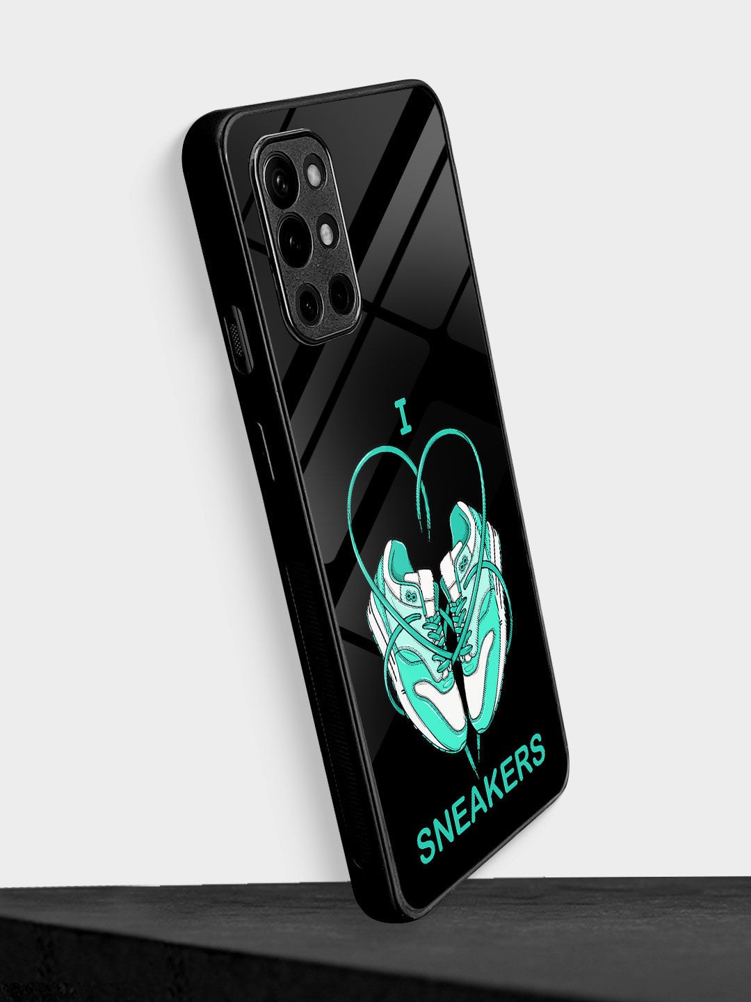 

macmerise OnePlus 9R Sneakerhead Love Glass Back Case, Black