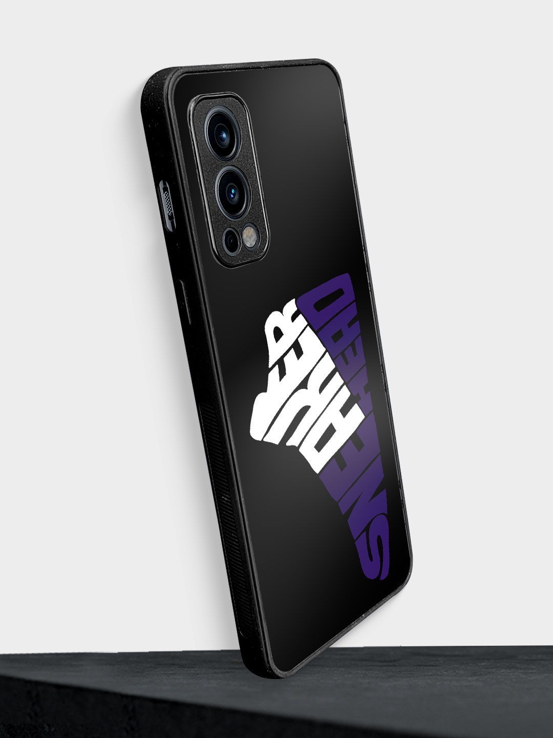 

macmerise Sneakerhead Court OnePlus Nord 2 Bumper Case, Black