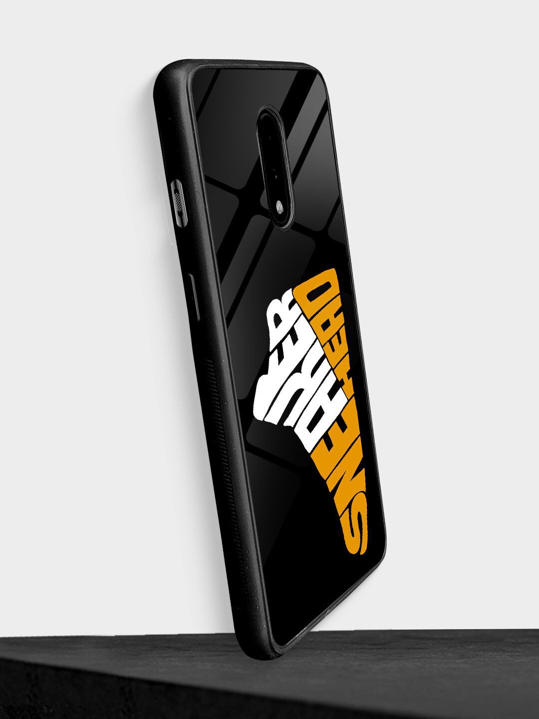 

macmerise Sneakerhead Taxi OnePlus 7 Glass Case, Black