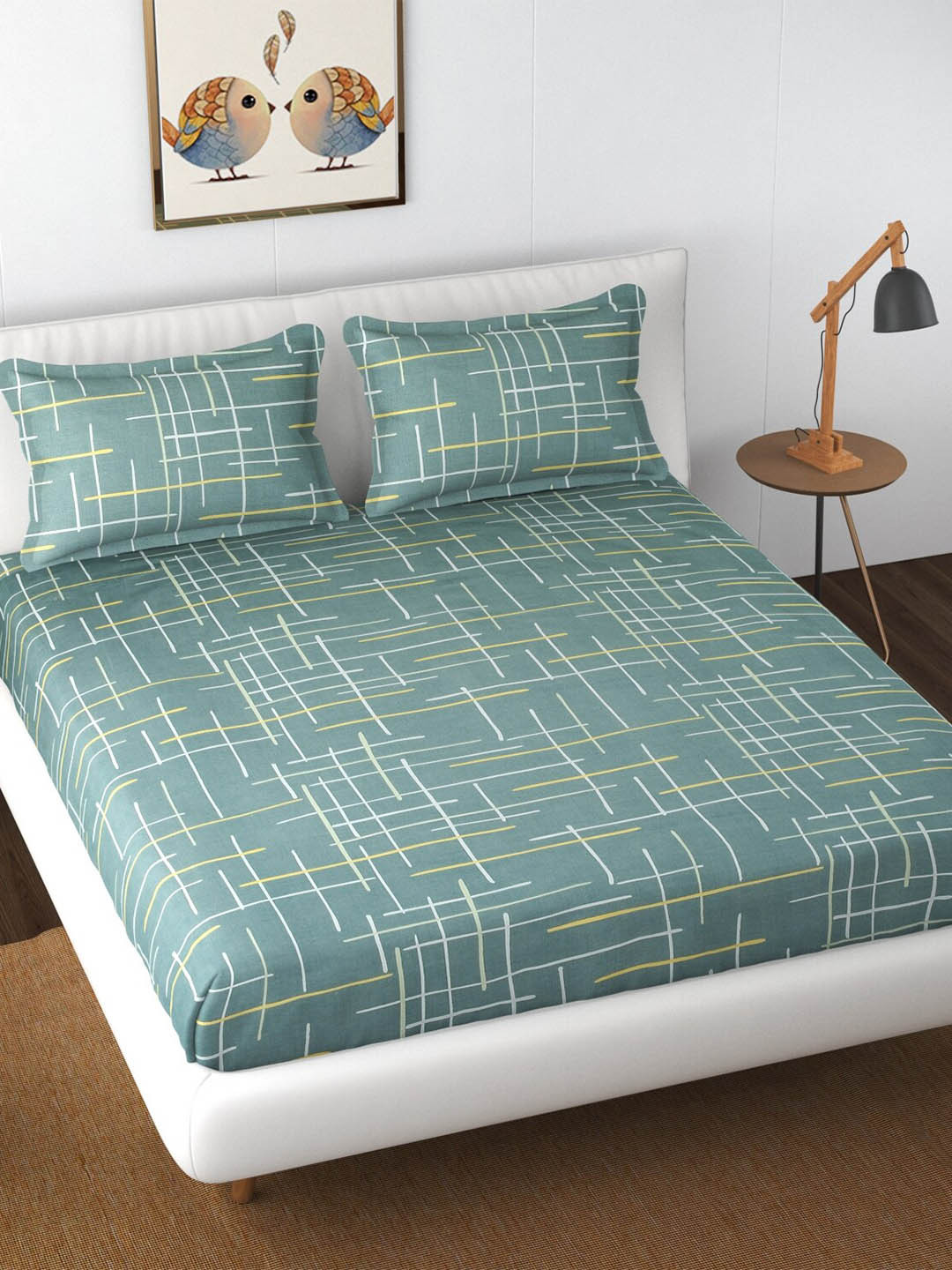 

Florida Blue & White Geometric Printed Cotton 120 TC King Bedsheet With 2 Pillow Covers
