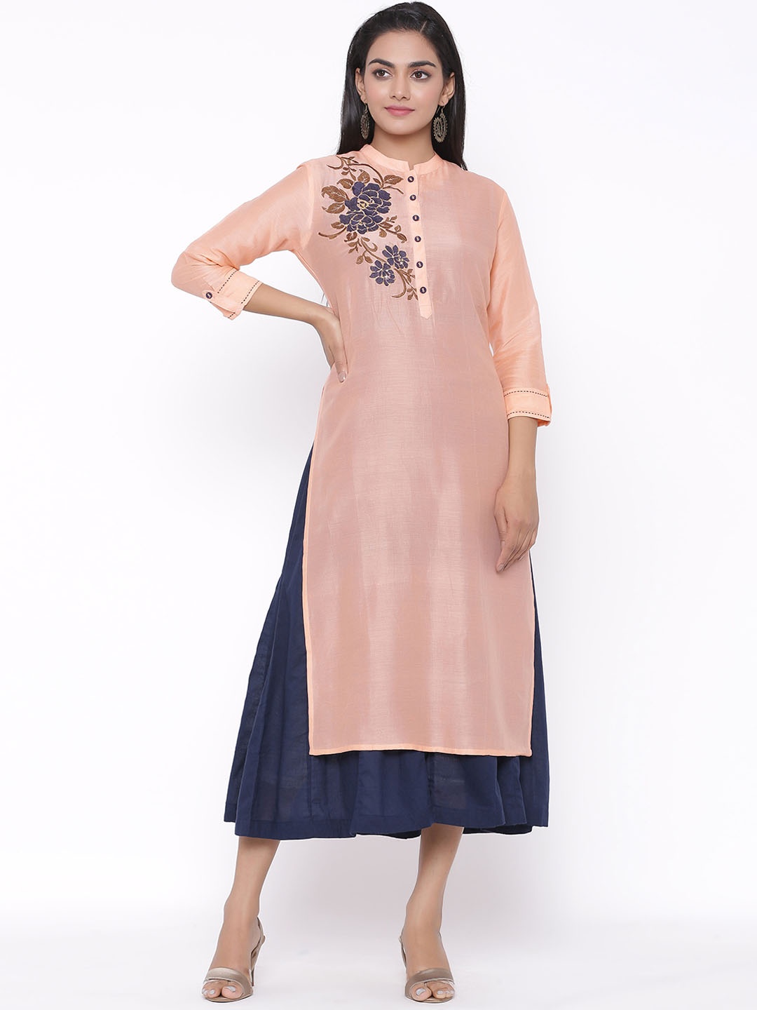 

SUTI Mandarin Collar Floral Thread Work Yoke Design Cotton Kurta, Peach