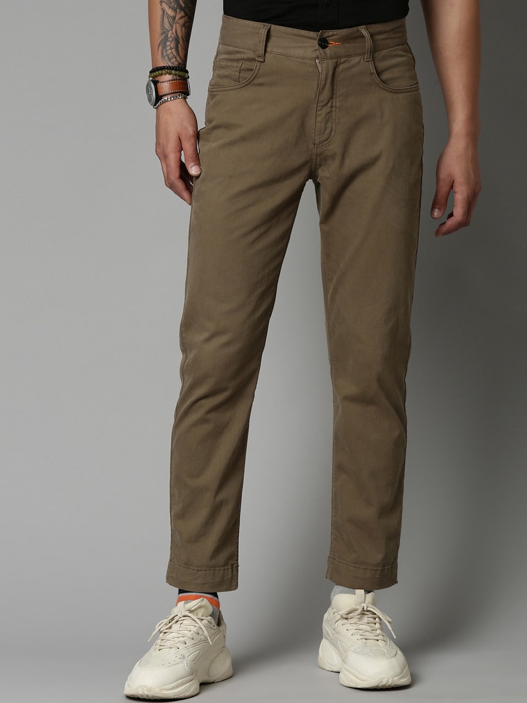 

Breakbounce Men Olive Green Comfort Slim Fit Chino Trousers