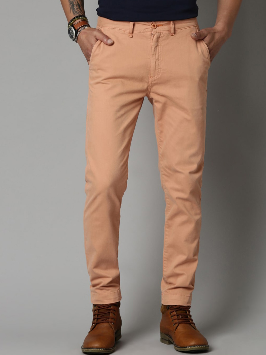 

Breakbounce Men Beige Comfort Slim Fit Chino Trousers