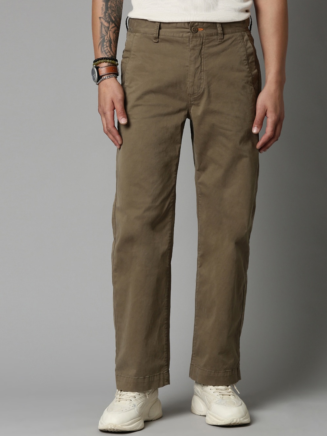 

Breakbounce Men Olive Green Comfort Straight Fit Trousers
