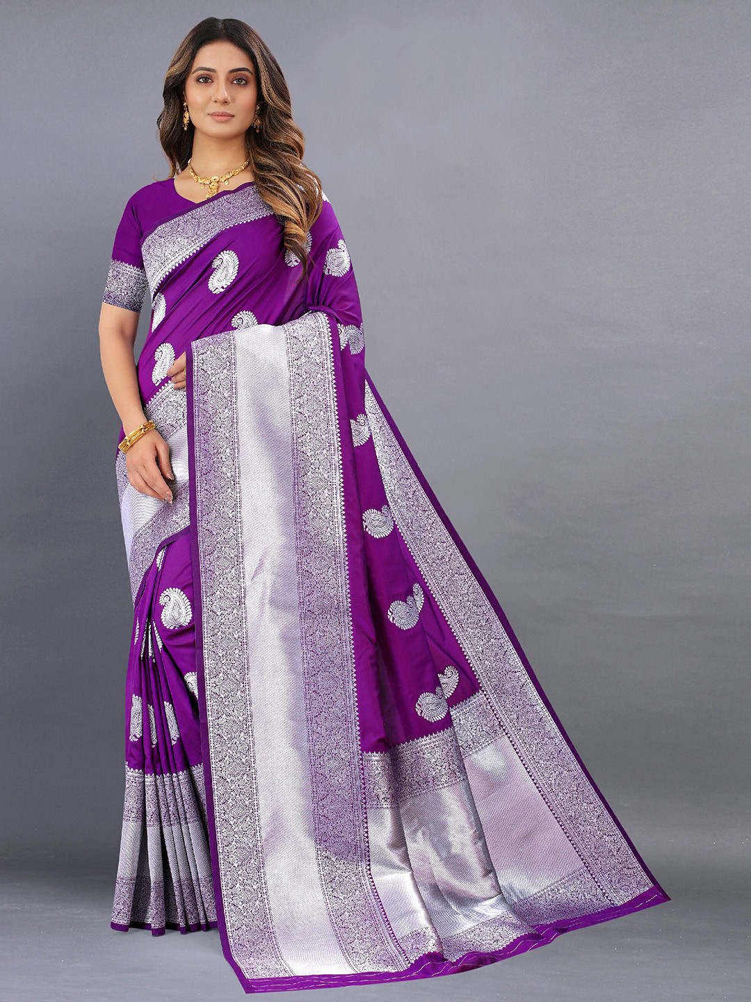 

CLEMIRA Woven Design Zari Saree, Purple