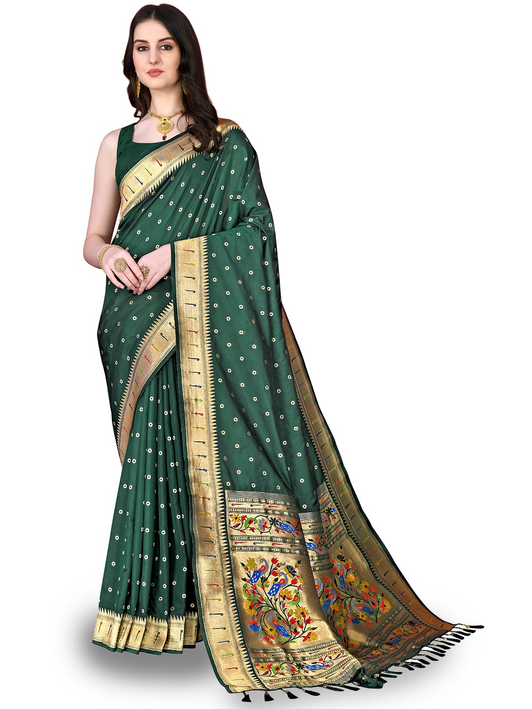 

CLEMIRA Geometric Woven Design Zari Saree, Green