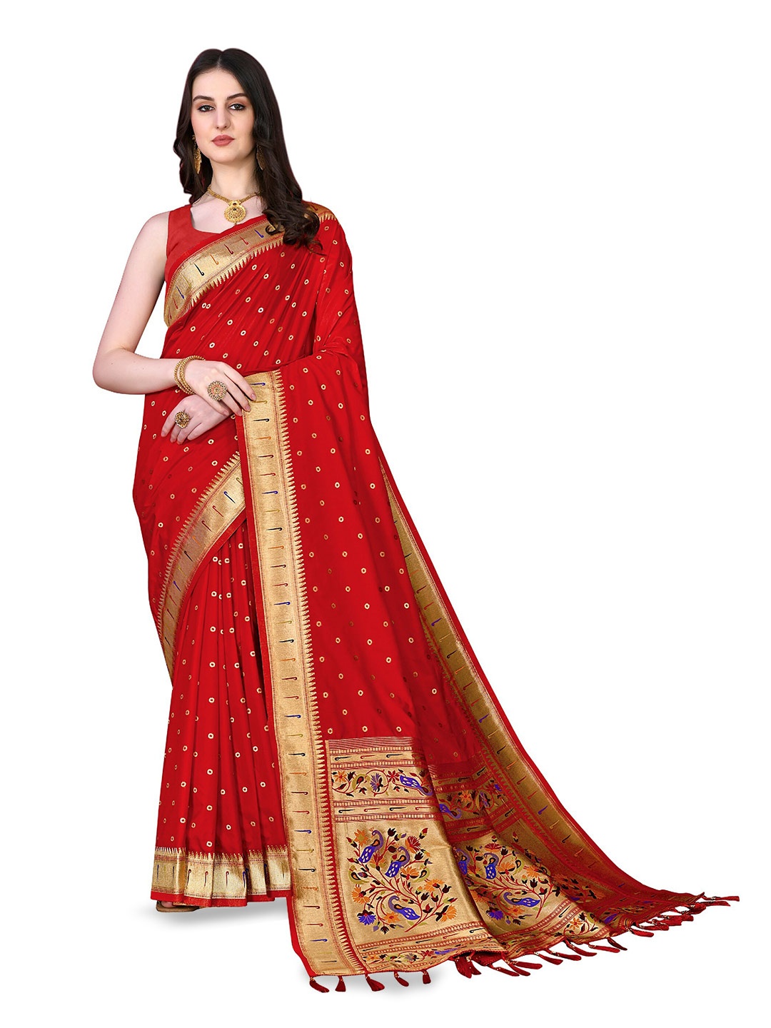 

CLEMIRA Woven Design Zari Saree, Red