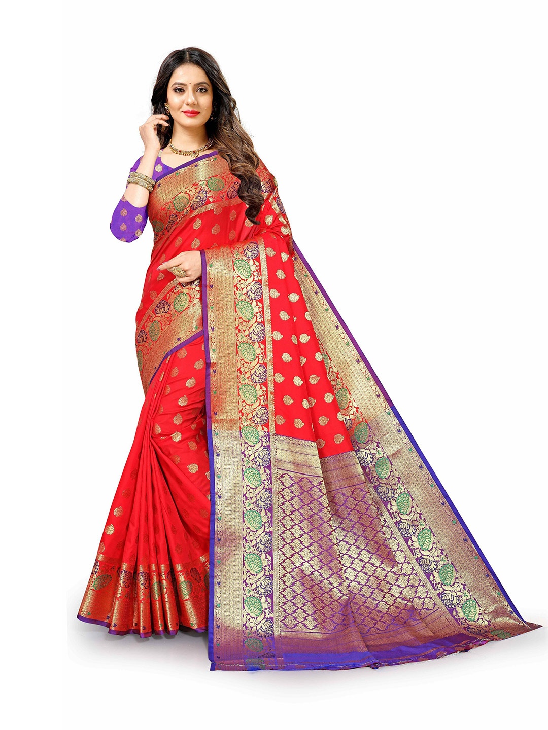 

CLEMIRA Woven Design Zari Saree, Red