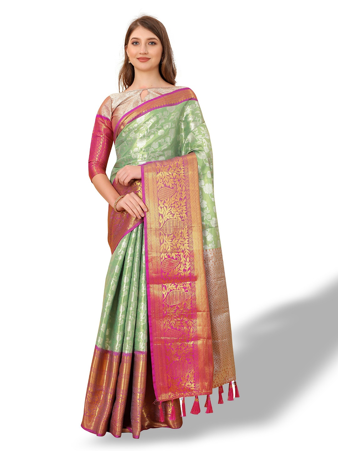 

CLEMIRA Woven Design Zari Saree, Green