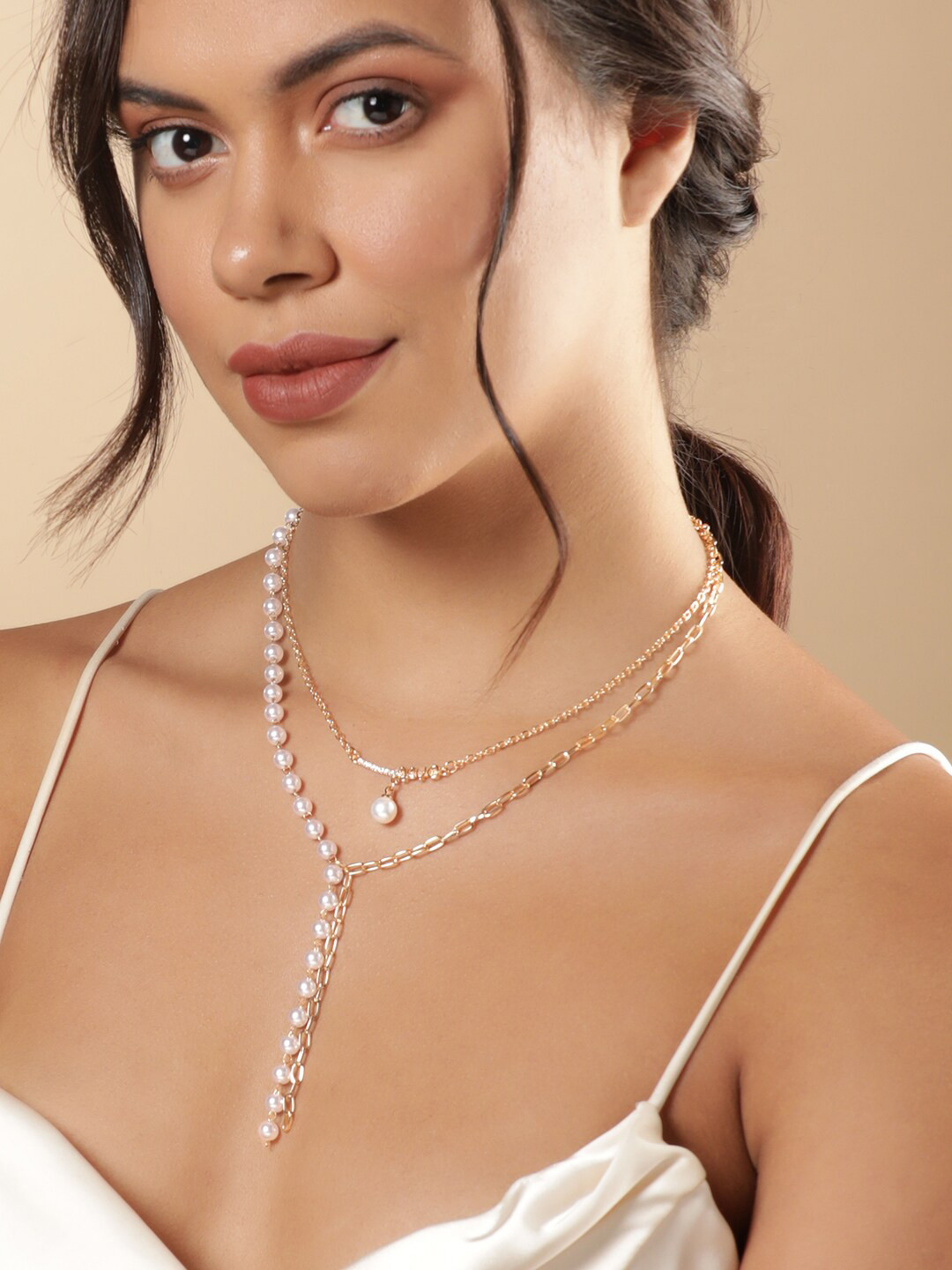 

Rubans Voguish Gold Plated Stone Studded & Pearls Beaded Layered Chain
