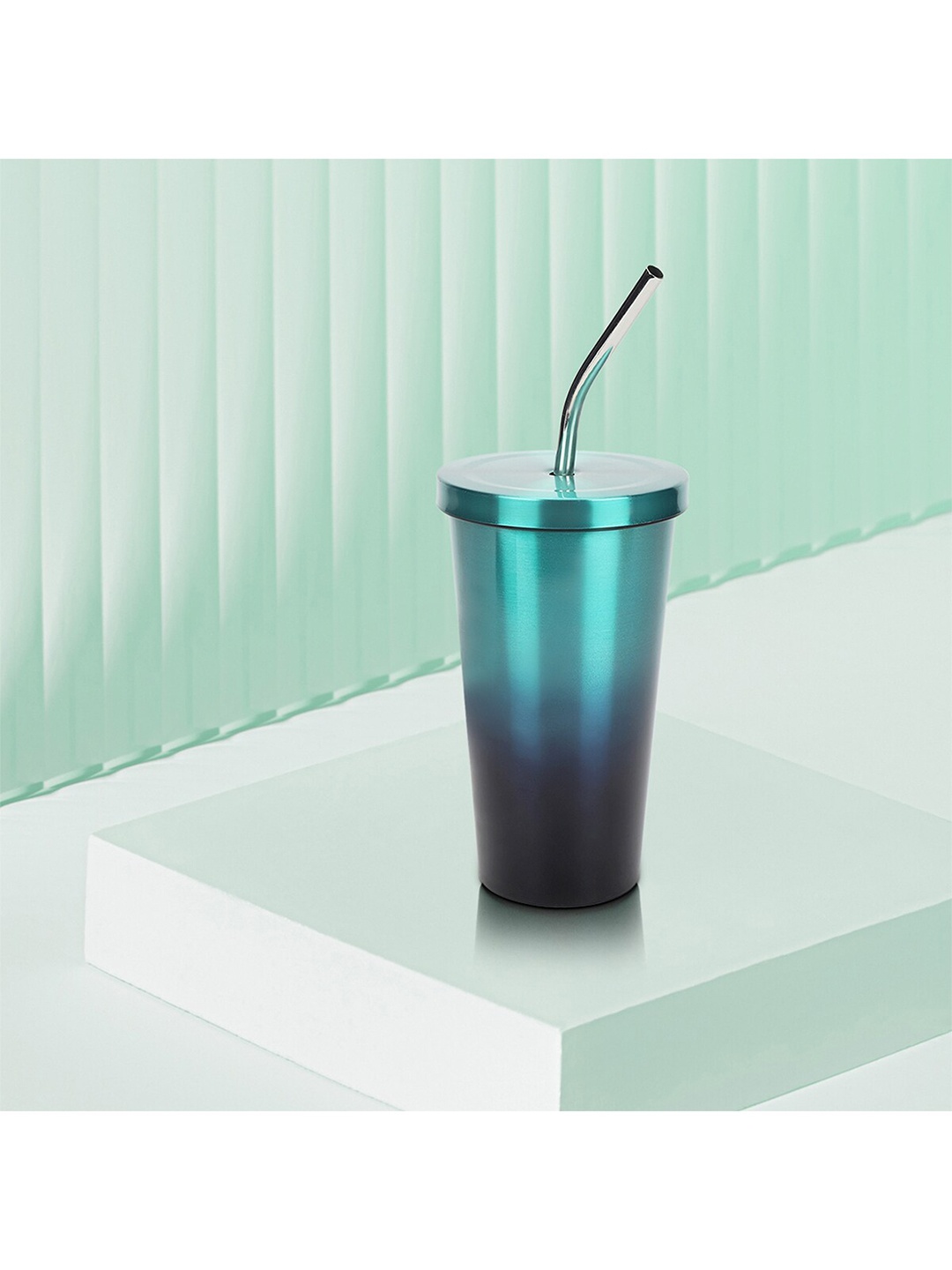 

Anko Green Solid Stainless Steel Matte Cup With Straw - 520 ML