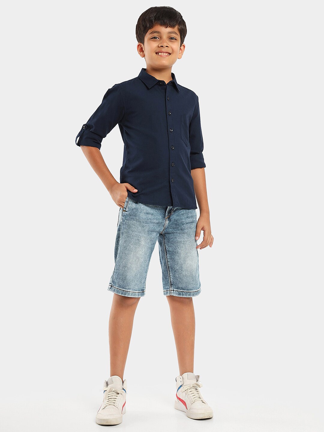 

LilPicks Boys Roll-Up Sleeves Smart Opaque Regular Fit Cotton Casual Shirt, Navy blue