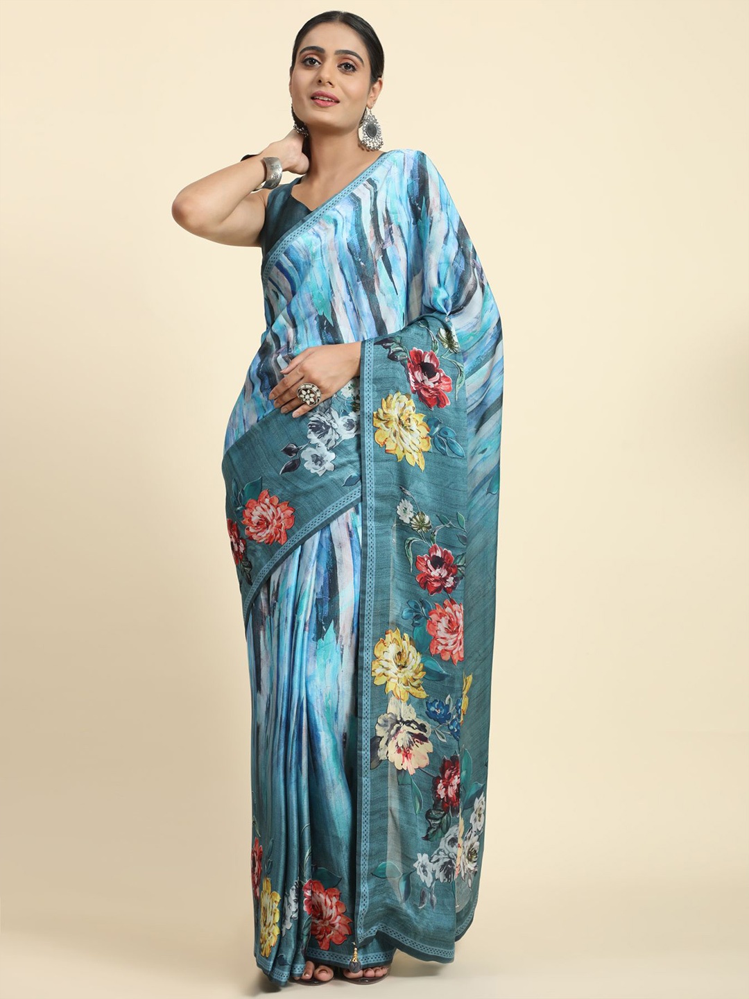 

Phenav Floral Printed Brasso Saree, Multi