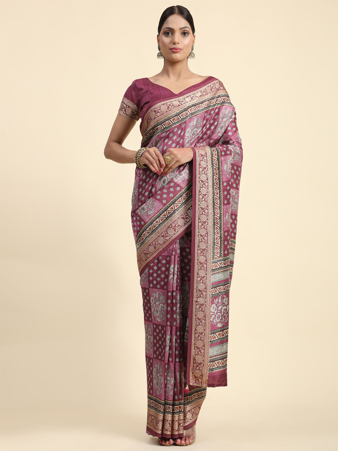 

Phenav Floral Printed Zari Brasso Saree, Pink