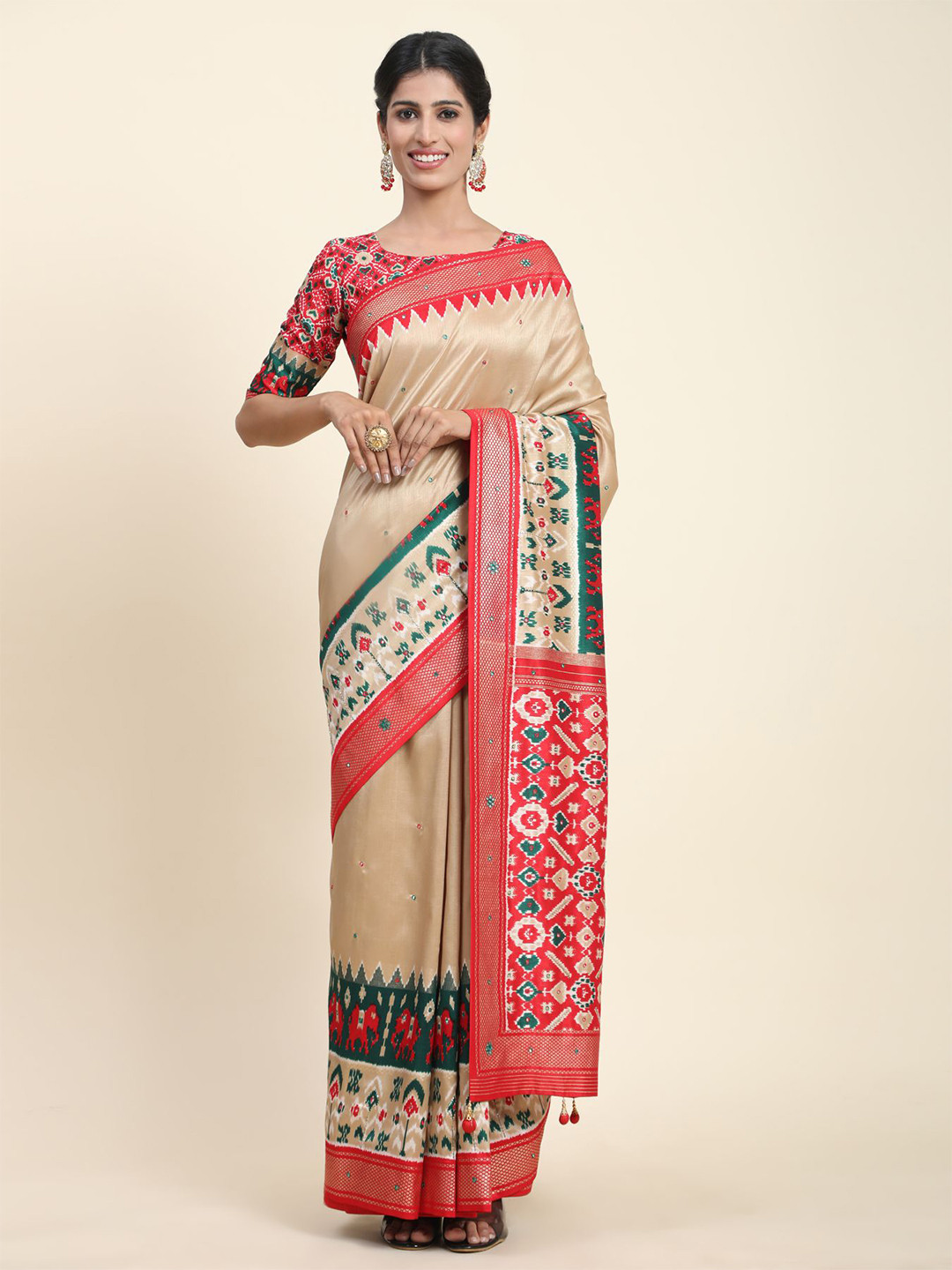 

Phenav Ethnic Motifs Embroidered Brasso Zari Saree, Beige