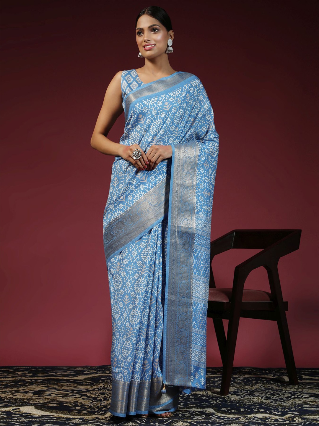 

Phenav Floral Printed Zari Brasso Saree, Blue