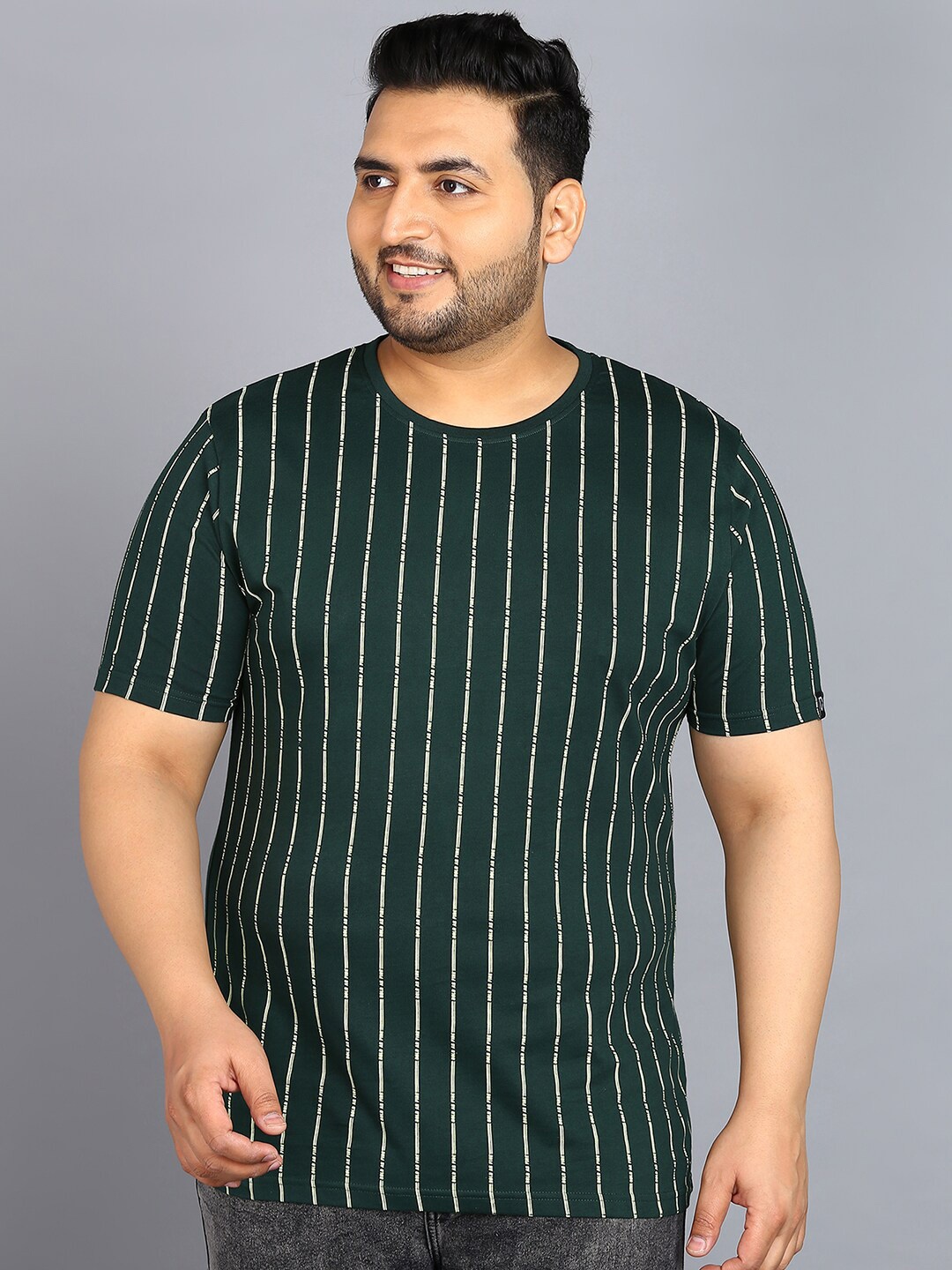 

Urbano Plus Striped Short Sleeves Pure Cotton T-shirt, Green