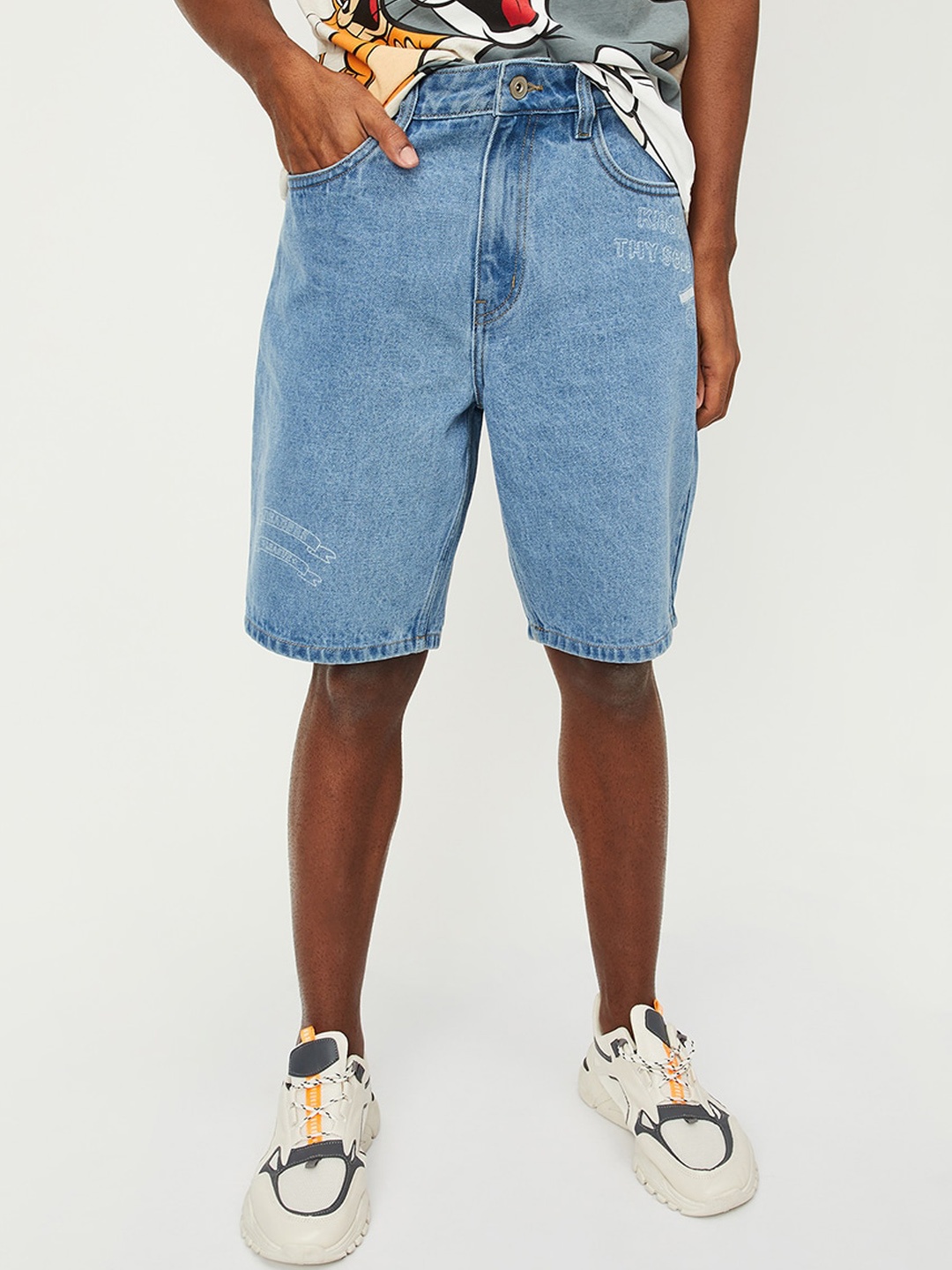 

max Men Mid Rise Cotton Denim Shorts, Blue