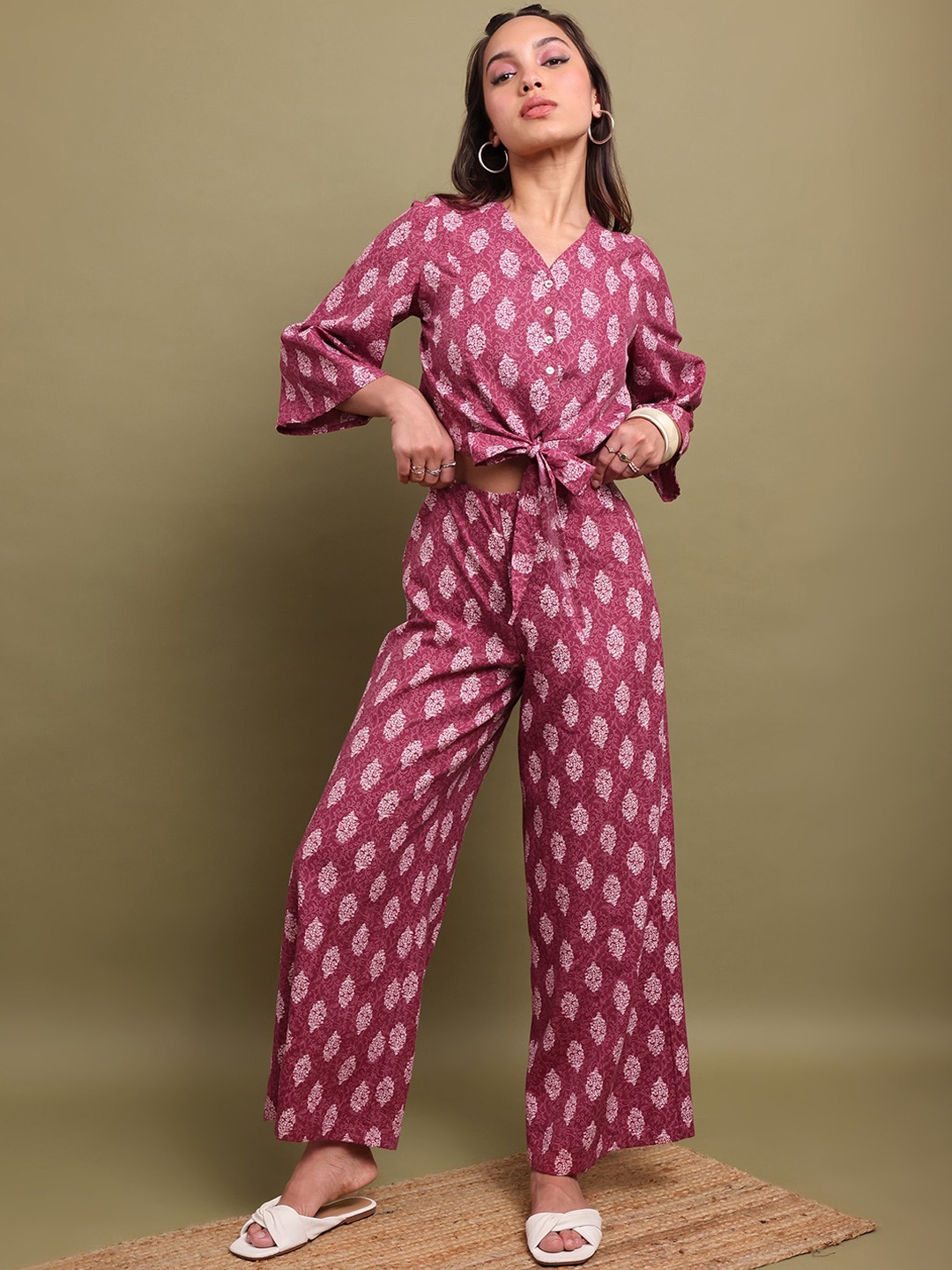 

Vishudh Magenta V-Neck Knotted Bell Seleeves Crop Top With Palazzos