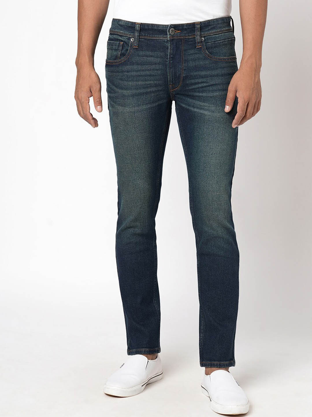 

BEAT LONDON by PEPE JEANS Men Clean Look Low-Rise Light Fade Cotton Jeans, Blue