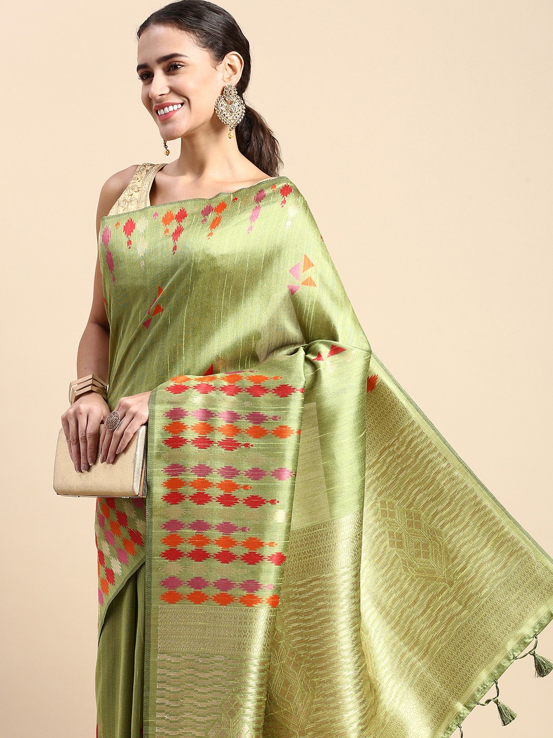 

VISHNU WEAVES Woven Design Zari Banarasi Saree, Olive