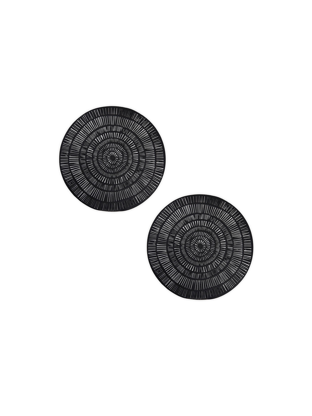

Anko Black 2 Pieces Linear Design Round Placemats
