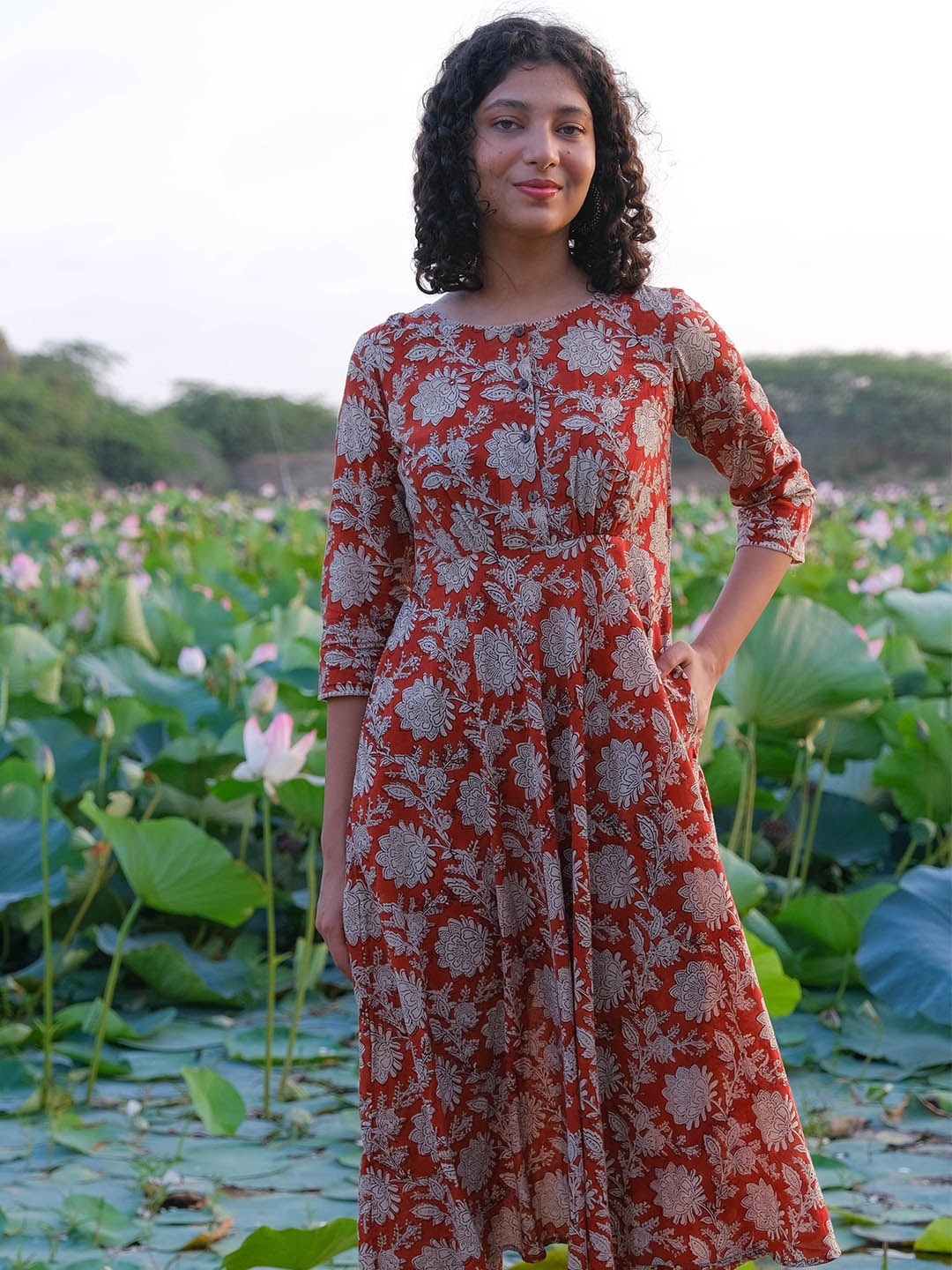 

OKHAI Floral Printed Embroidered Pure Cotton Kurta With Trousers, Red