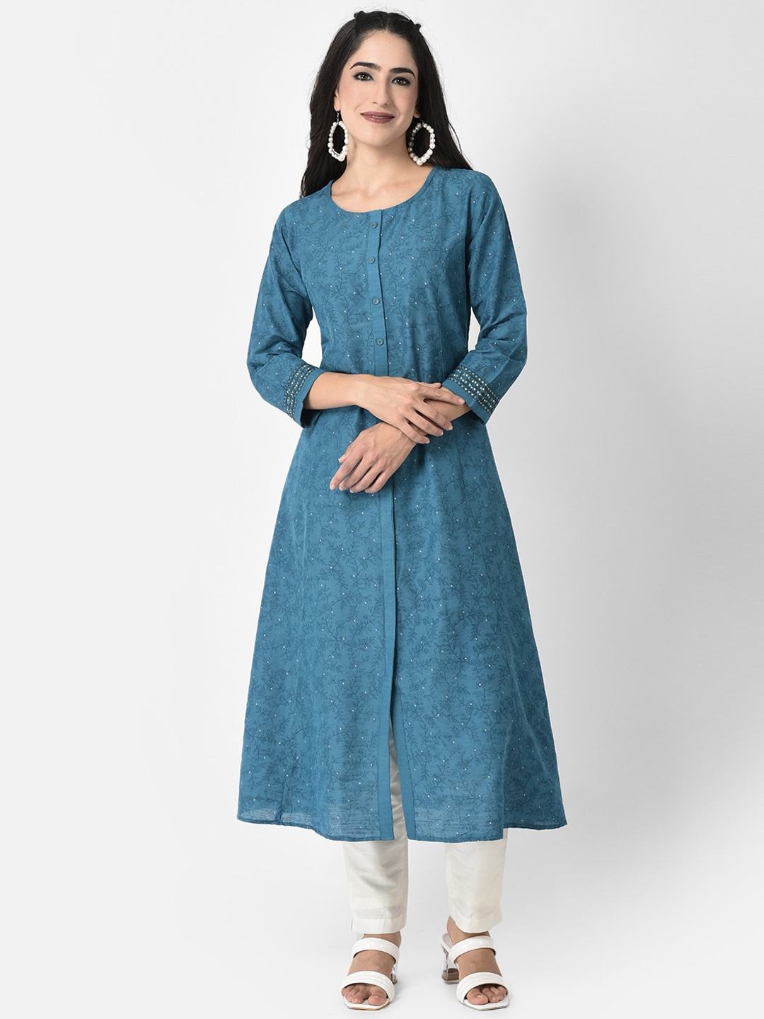 

Span Floral Printed Round Neck Sequinned Silk A-Line Kurta, Blue