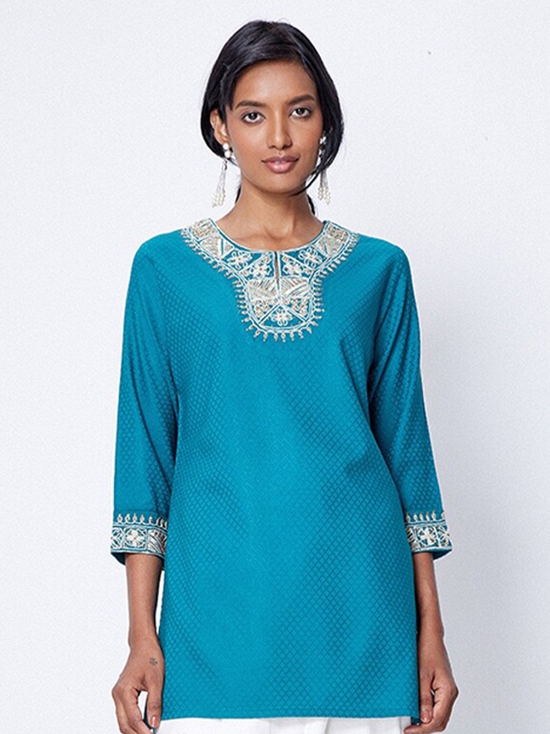 

Ancestry Ethnic Motifs Embroidered Thread Work Kurti, Teal