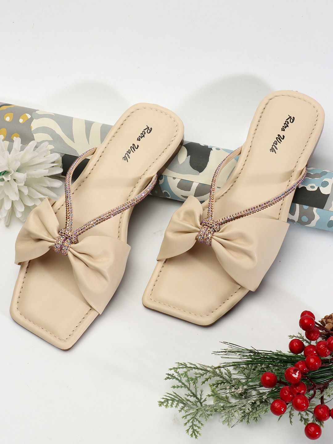

Retro Walk Bow Embellished Open Toe Flats, Cream