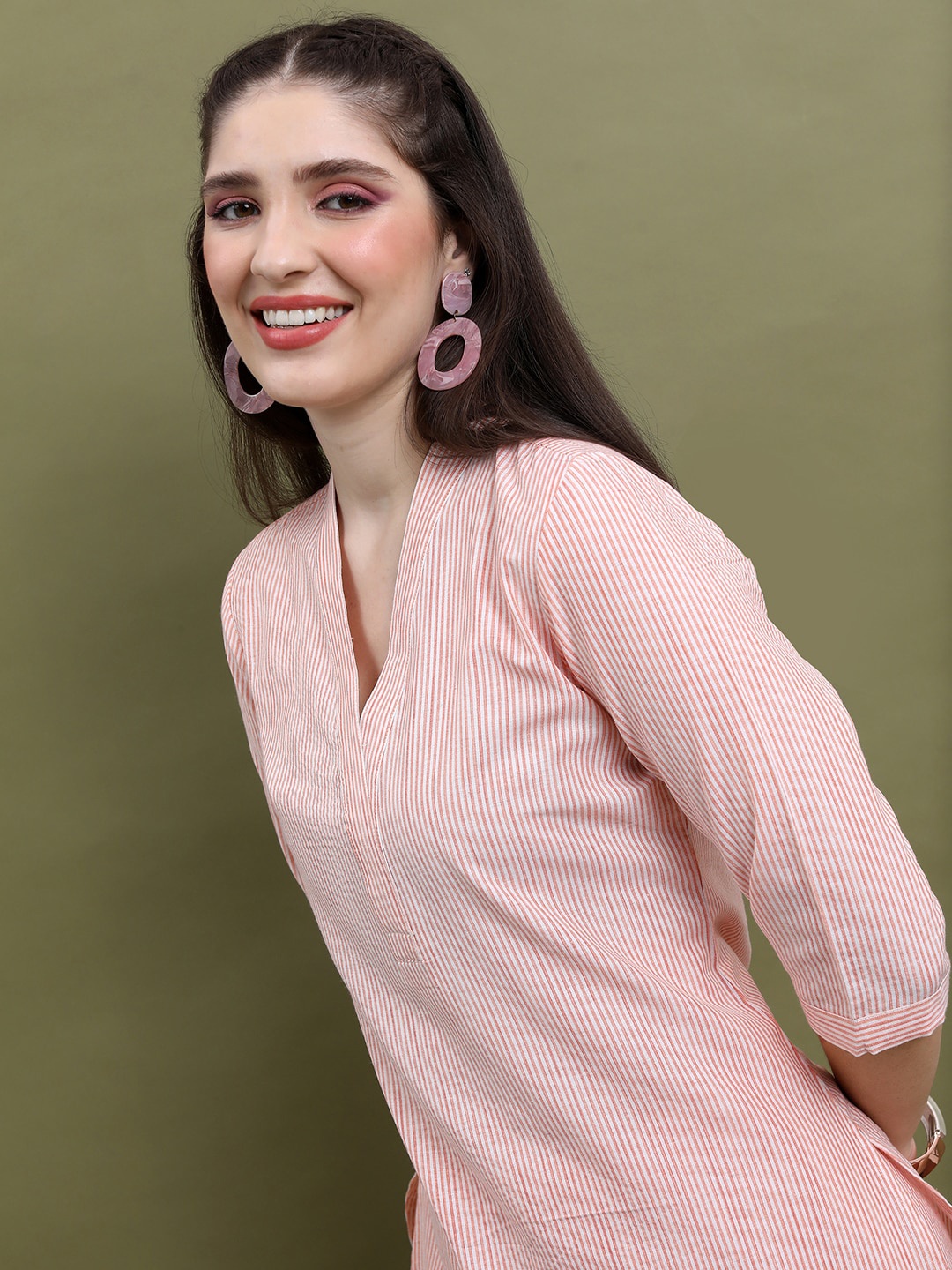 

Vishudh Peach-Coloured Striped Regular Kurta with Palazzos