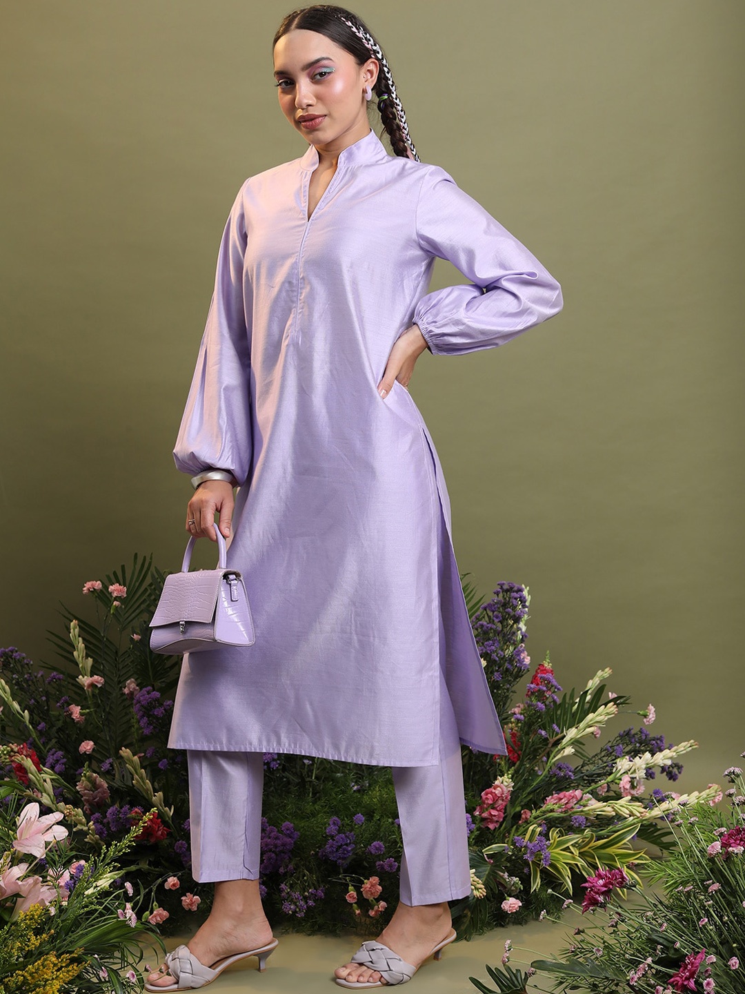 

Vishudh Lavender Kurta With Trousers