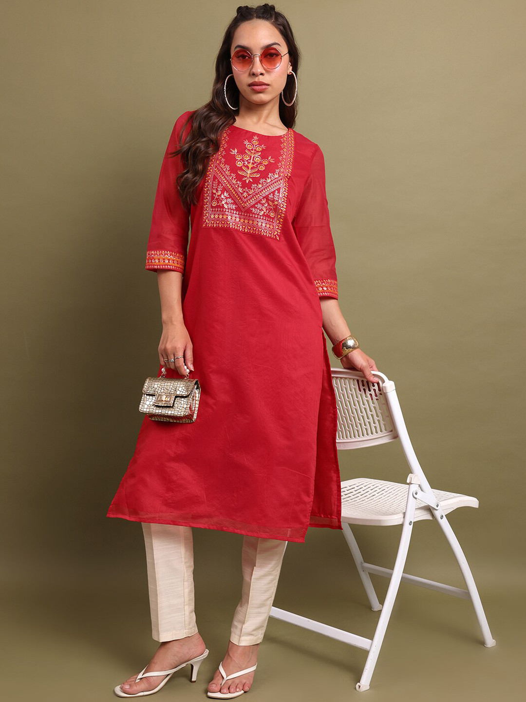 

Vishudh Women Red Ethnic Motifs Yoke Design Chanderi Cotton Straight Kurta