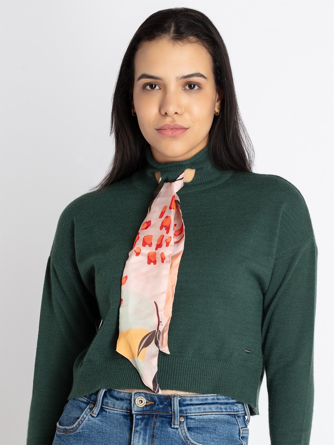 

Status Quo Turtle Neck Ribbed Crop Pullover, Green