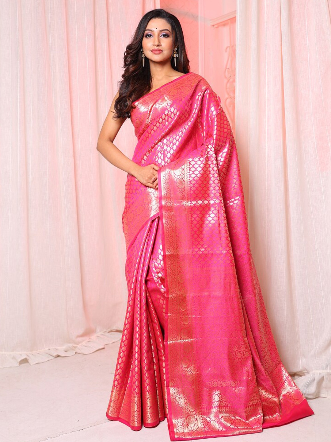 

Charukriti Woven Design Zari Detailed Brocade Saree, Pink