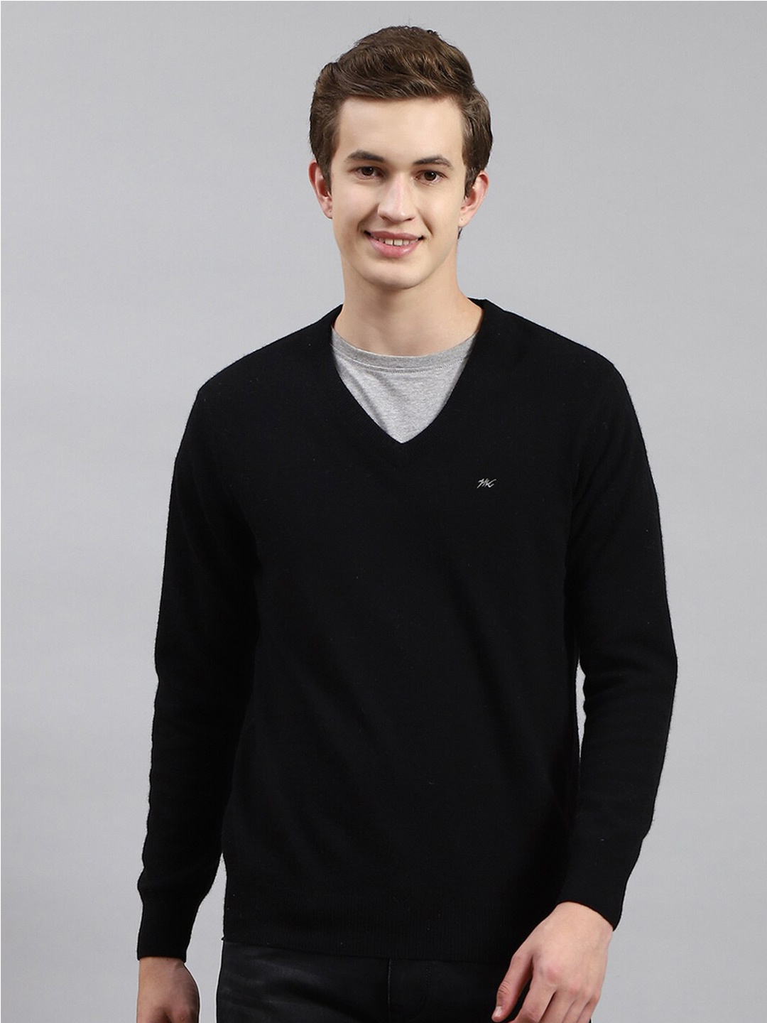 

Monte Carlo V-Neck Woollen Pullover, Black