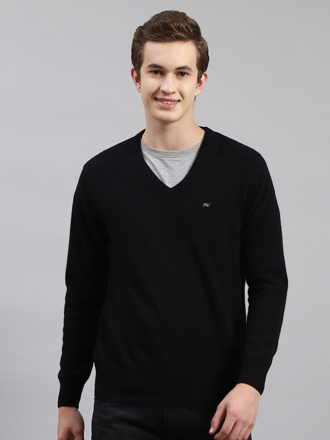 

Monte Carlo V-Neck Long Sleeves Woollen Pullover, Black