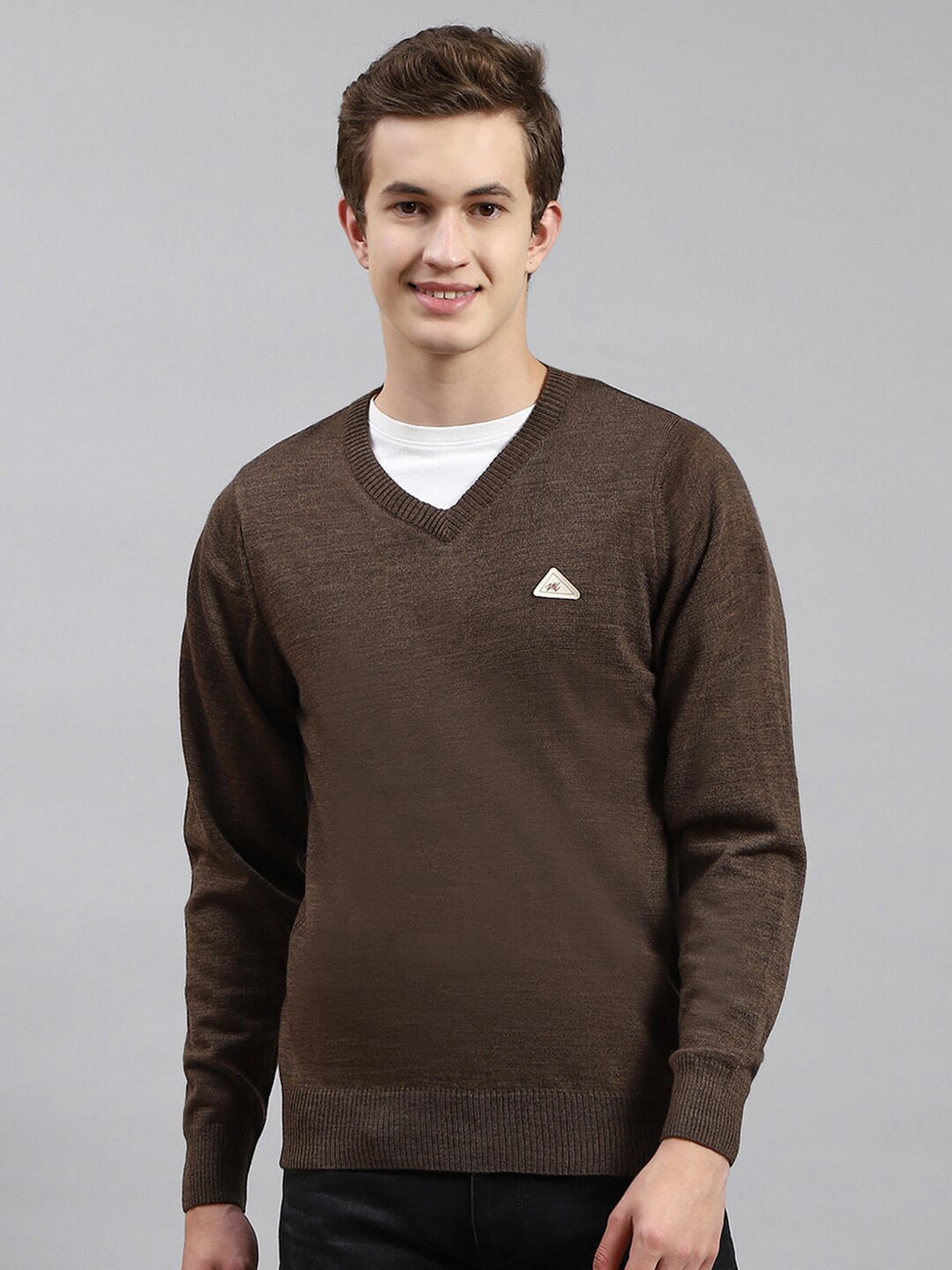 

Monte Carlo V-Neck Woollen Pullover, Brown