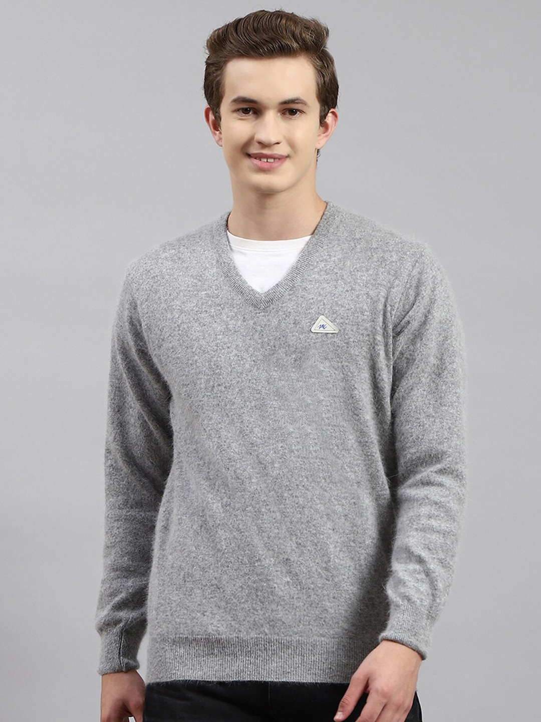 

Monte Carlo V-Neck Full Sleeve Woollen Pullover Sweater, Grey