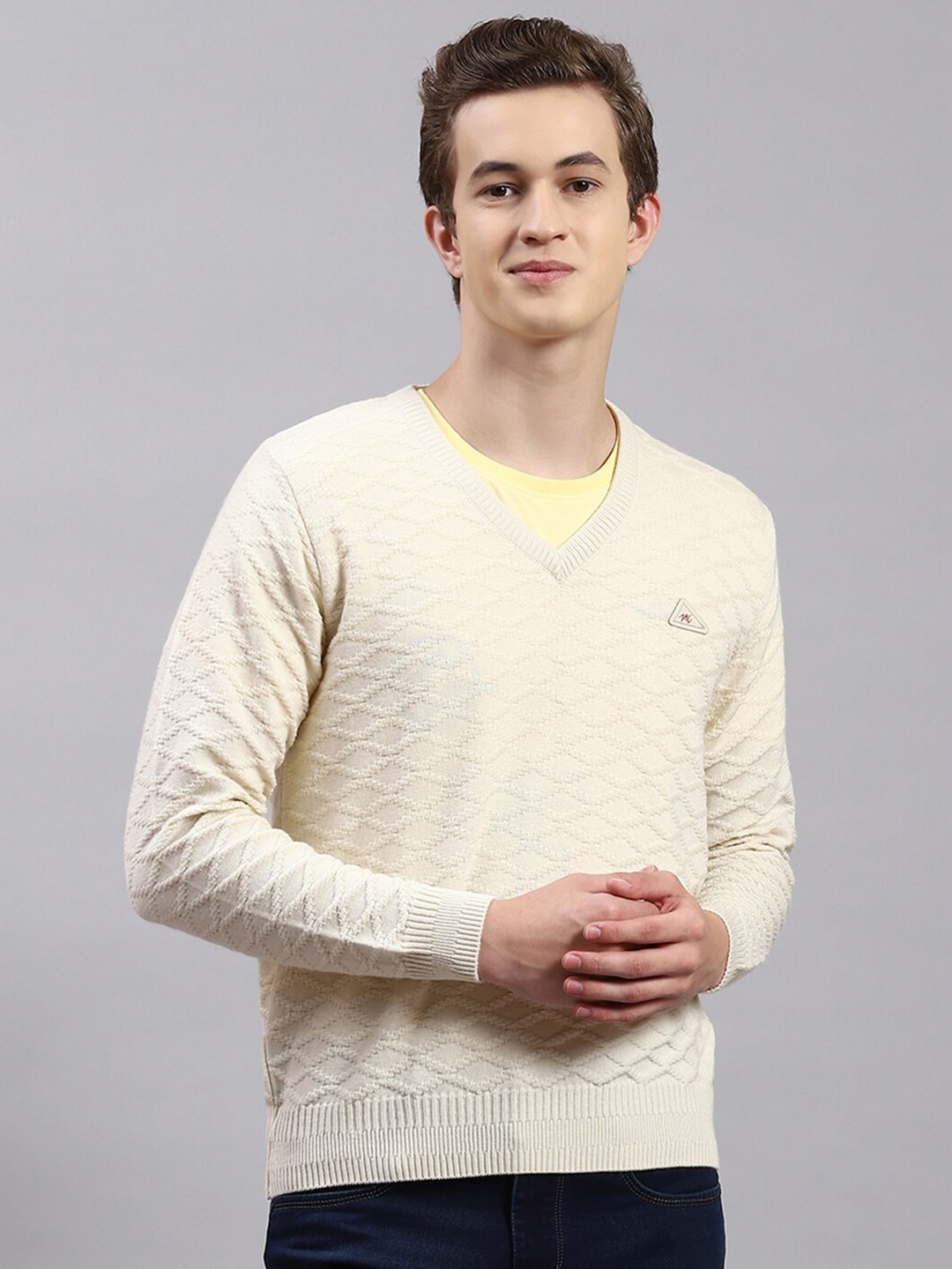 

Monte Carlo V-Neck Cable Knit Woollen Pullover, Off white