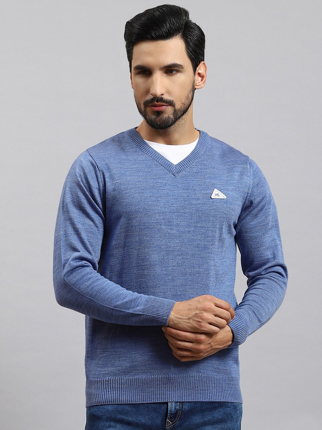 

Monte Carlo V-Neck Woollen Pullover Sweaters, Blue