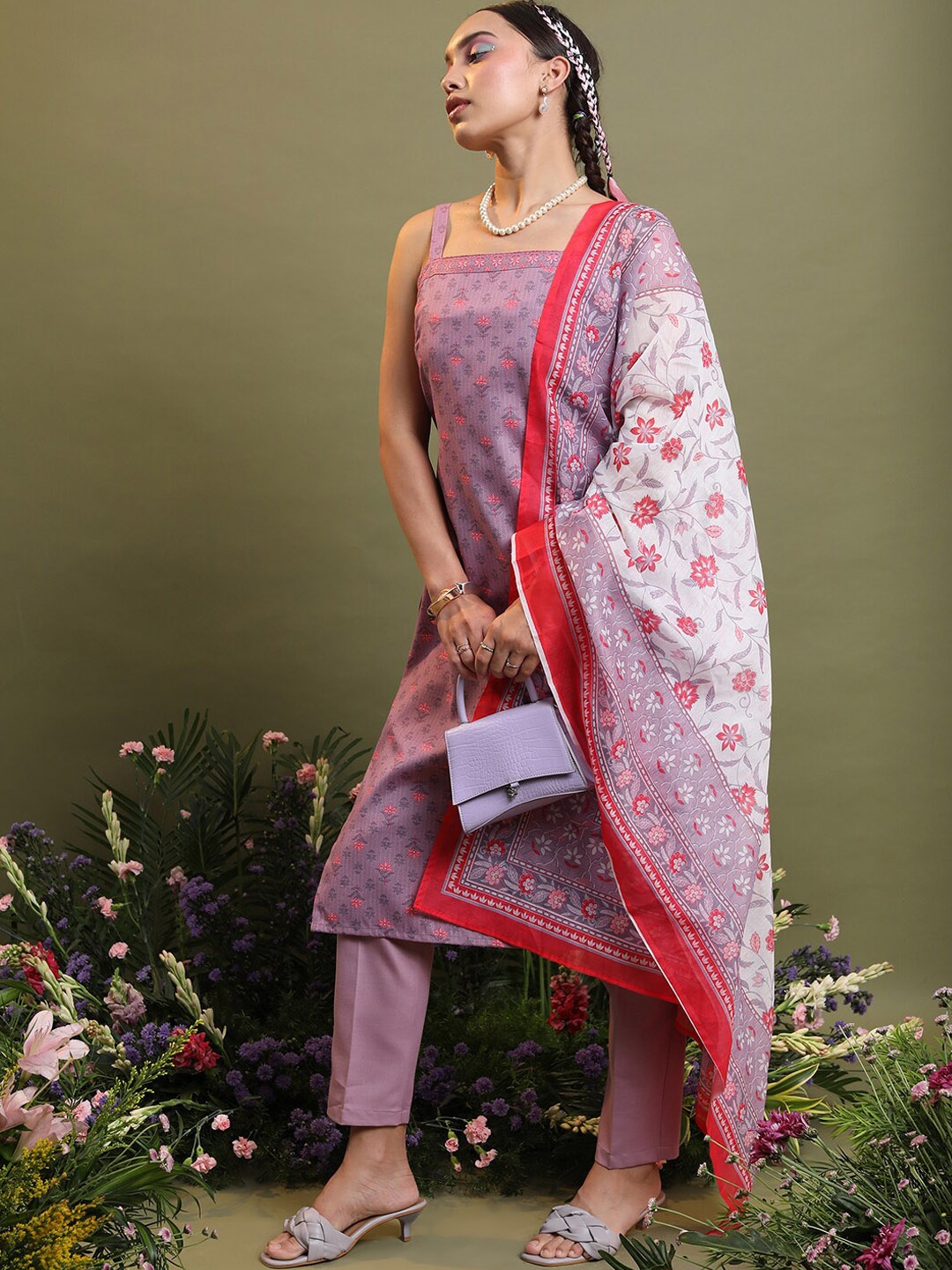 

Vishudh Mauve Floral Printed Straight Kurta with Trousers & Dupatta