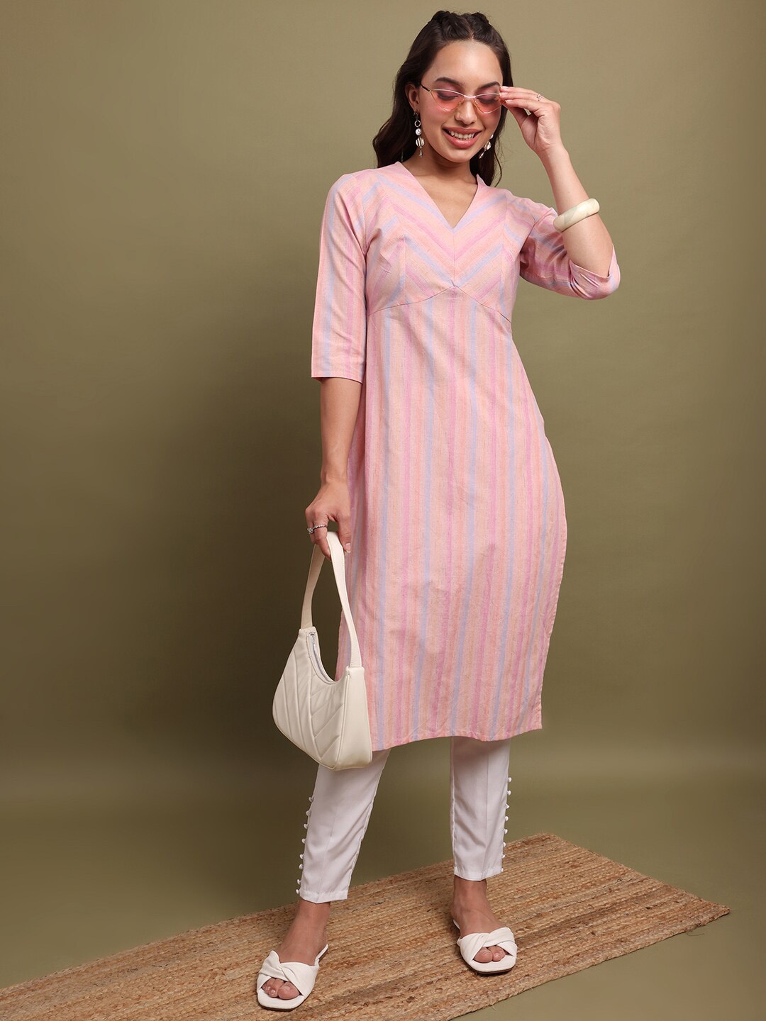 

Vishudh Striped V-Neck Cotton Kurta, Pink