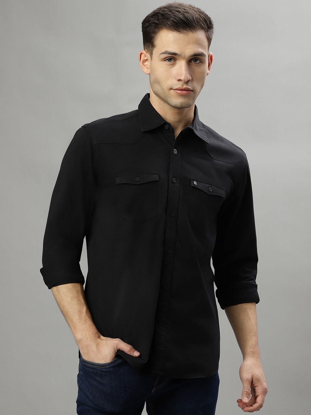 

Iconic Spread Collar Casual Shirt, Black