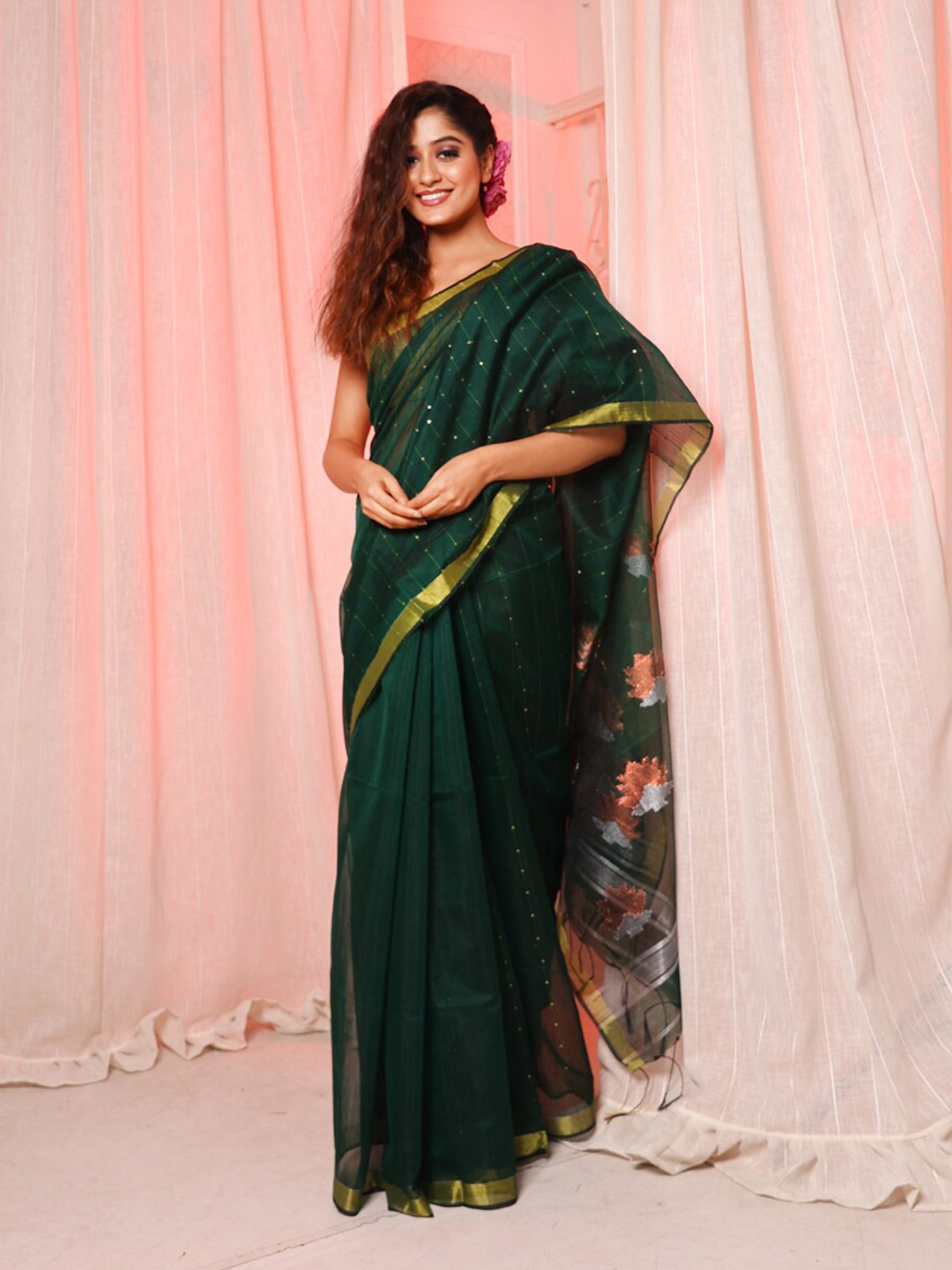 

Arhi Woven Design Zari Detailed Saree, Green