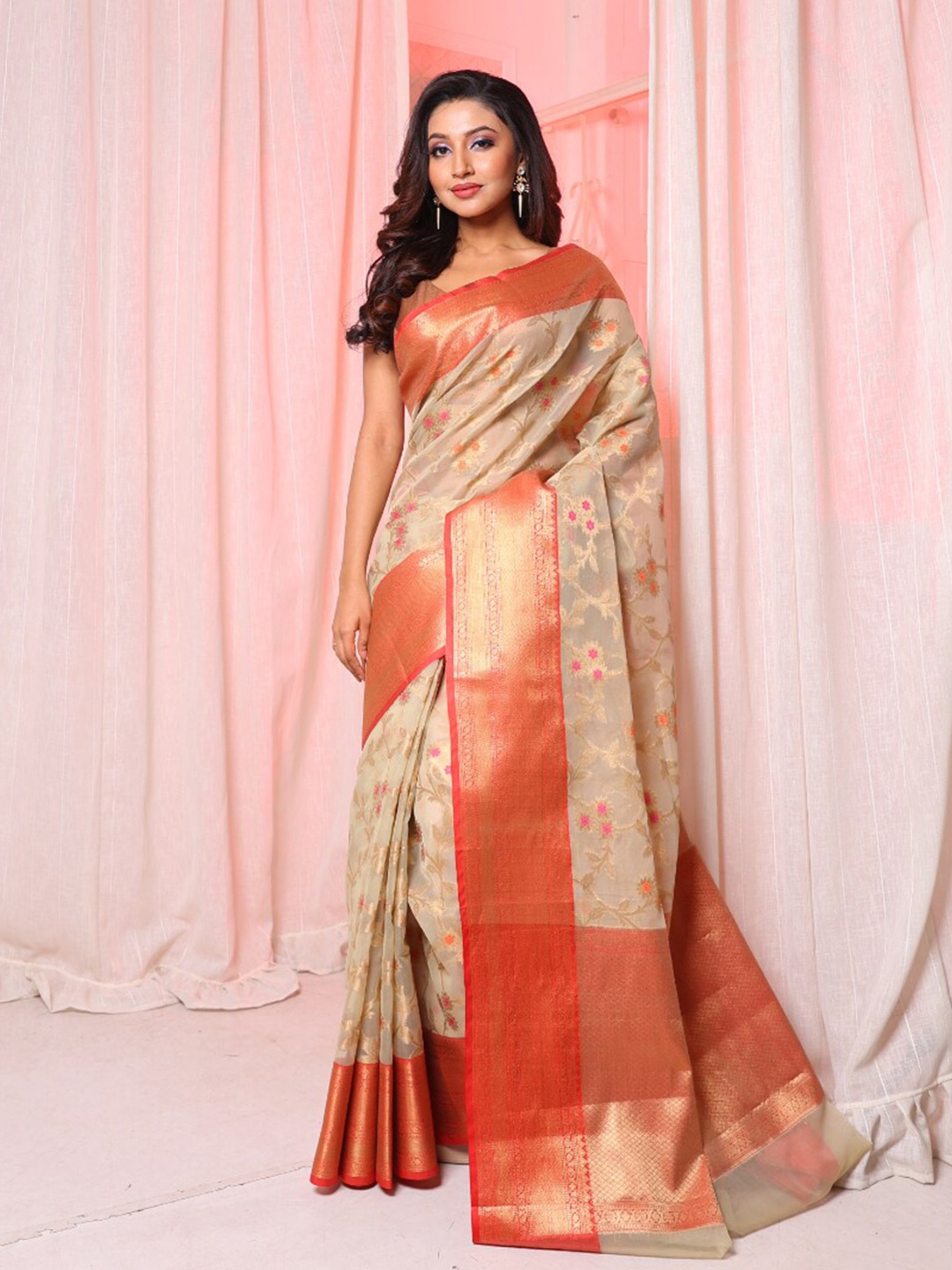 

Arhi Floral Woven Design Zari Organza Saree, Beige