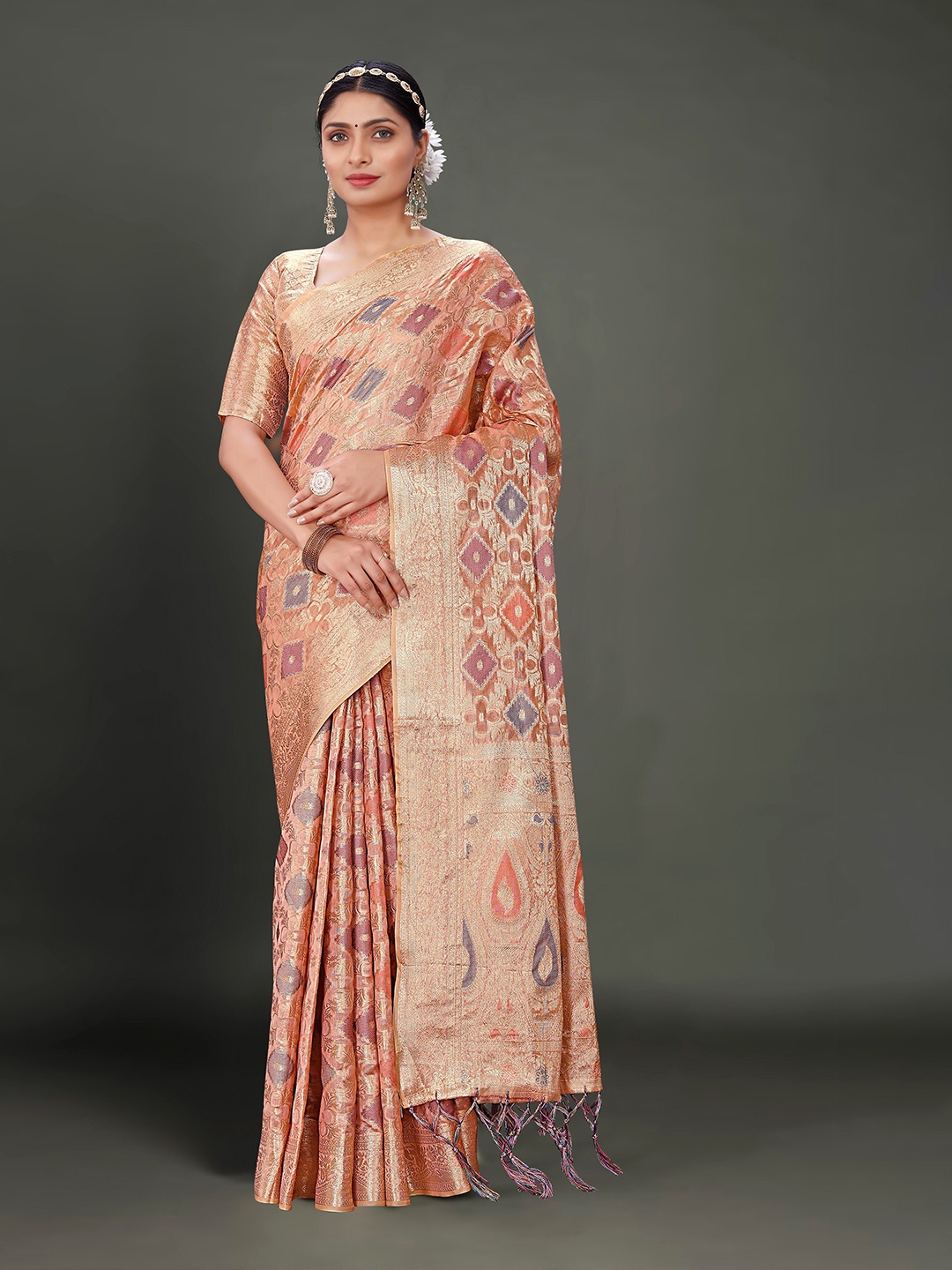 

Nimayaa Ethnic Motifs Woven Design Zari Organza Kanjeevaram Saree, Pink