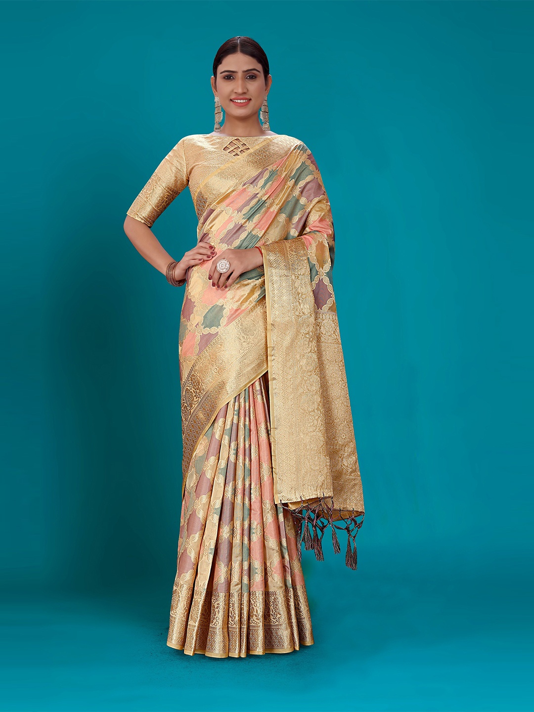 

Nimayaa Ethnic Motifs Woven Design Zari Organza Kanjeevaram Saree, Beige