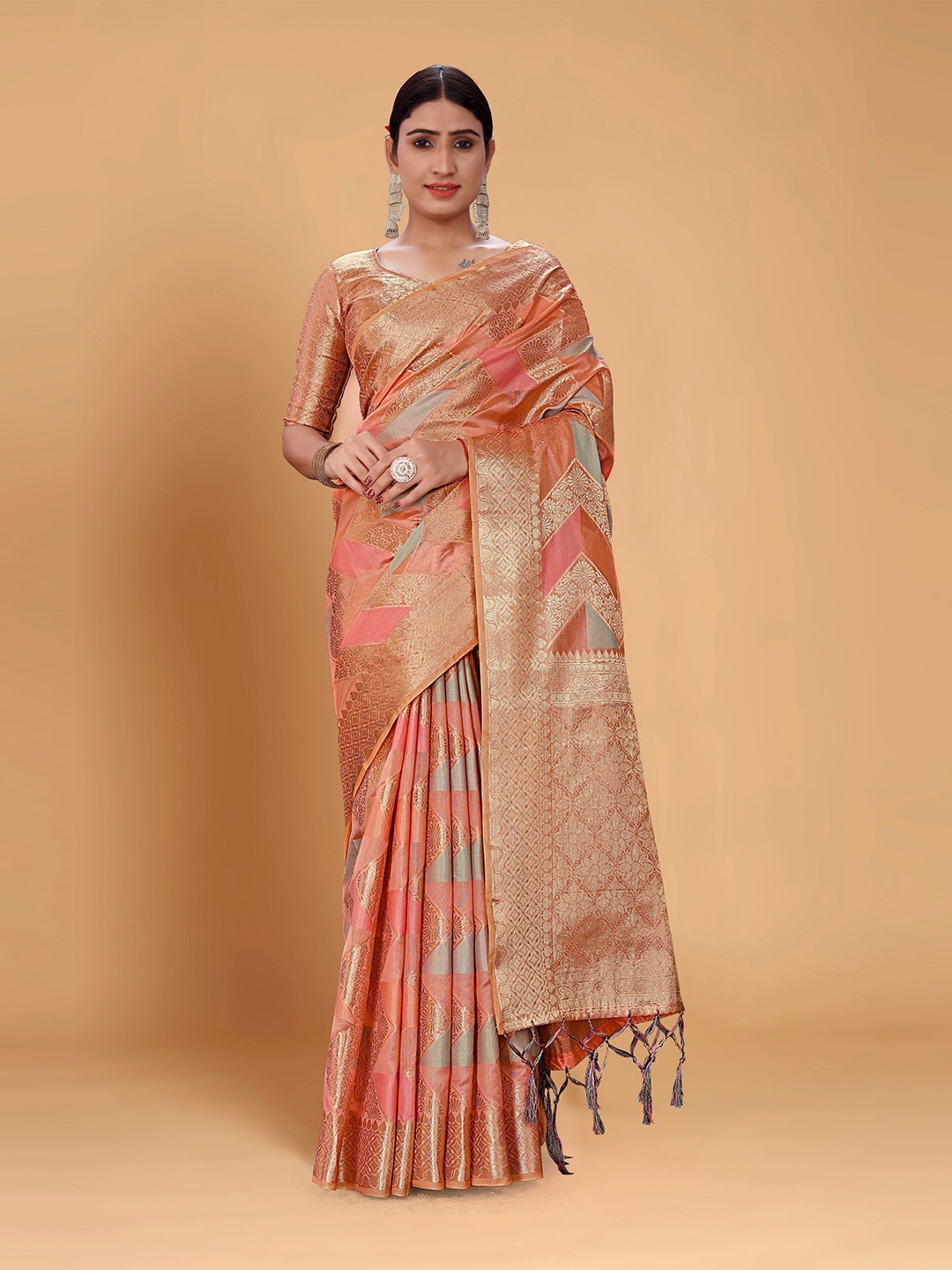 

Nimayaa Floral Woven Design Zari Organza Kanjeevaram Saree, Peach